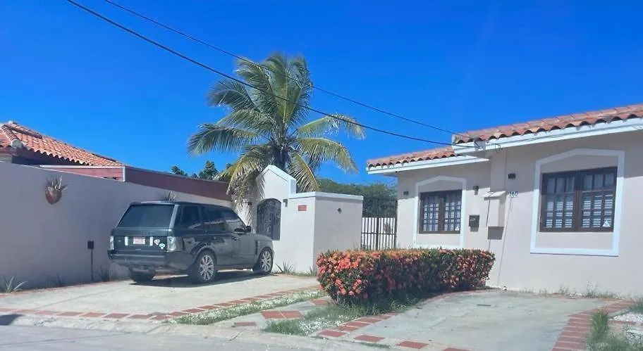 Villa Loki Aruba New!!! Villa Plus Guesthouse Pool Maximum 8 Persons Noord
